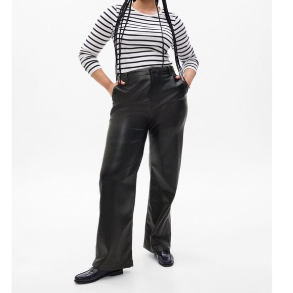 GAP HIGH RISE VEGAN FAUX LEATHER STRAIGHT LEG PANTS BLACK SIZE 6 NWT - Picture 1 of 12